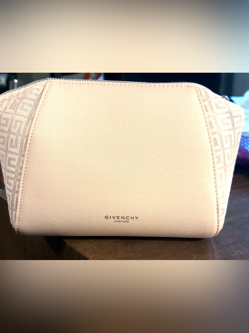 Givenchy Beautiful Rare Rose Pink Cosmetic Pouch with Silver Givenchy Embossing - Picture 14 of 17